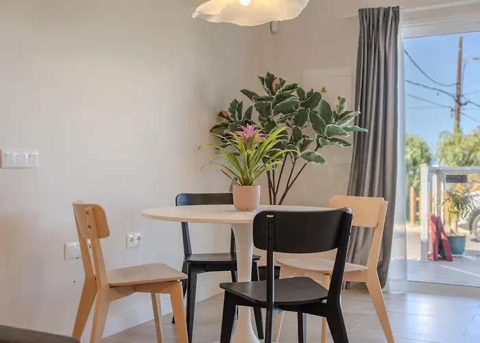 Loft The Pa By Paramount Holidays