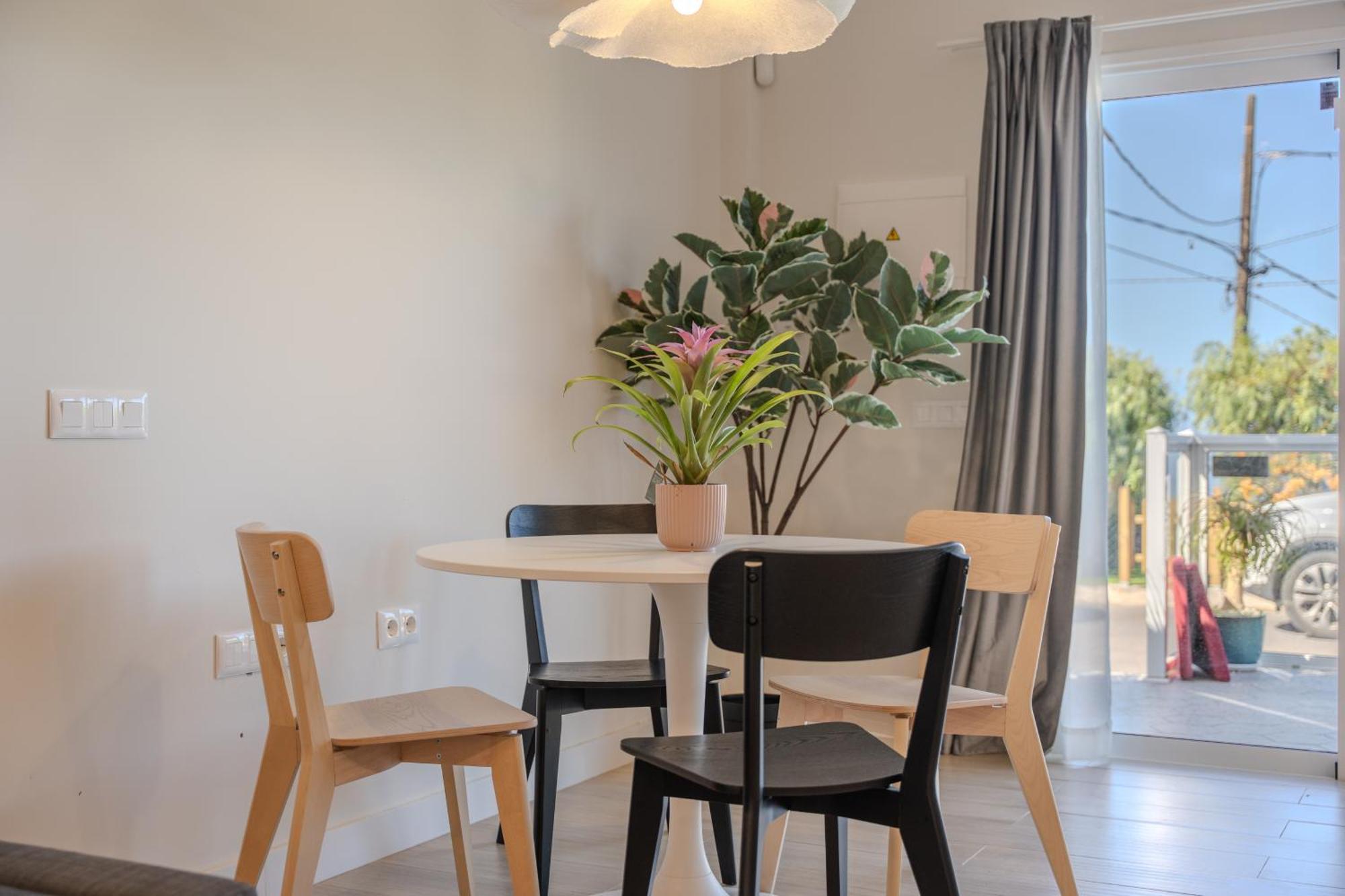 Loft The Pa By Paramount Holidays *